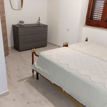 度假居 Elena House